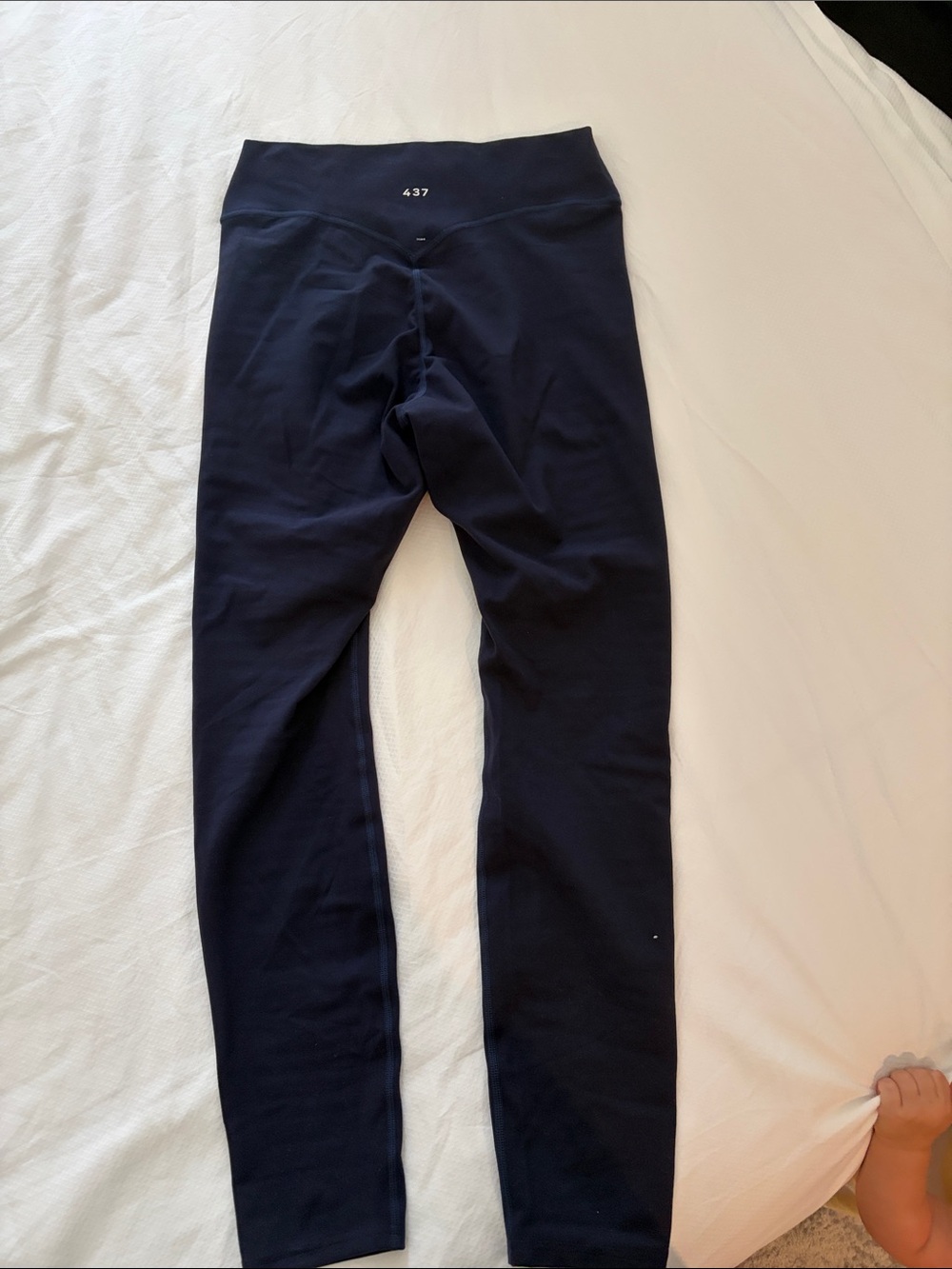 437 Essentials Leggings- Navy - Picture 4 of 4
